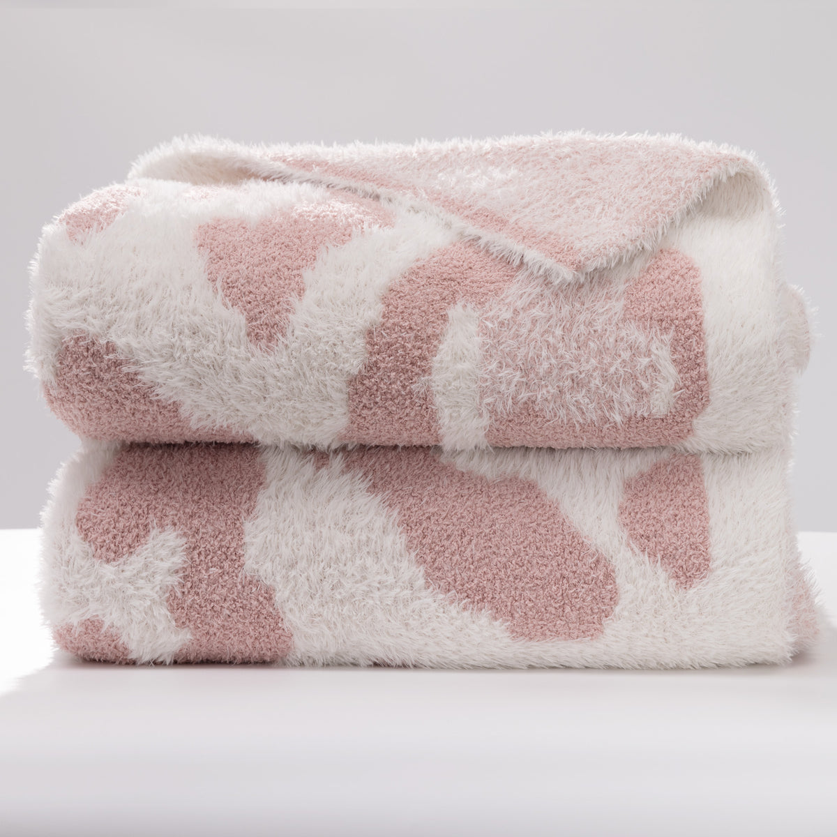 blunique - Leopard Print - Super Soft - Feather Yarn Blanket