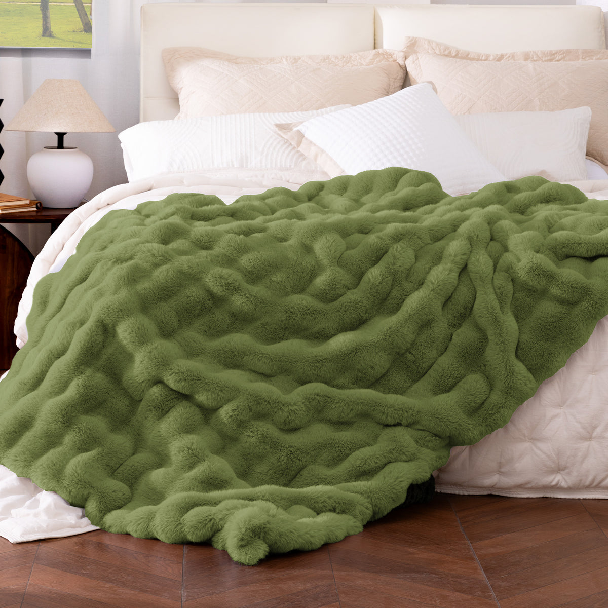 blunique - Premium Faux Fur Bubble Throw & Blanket
