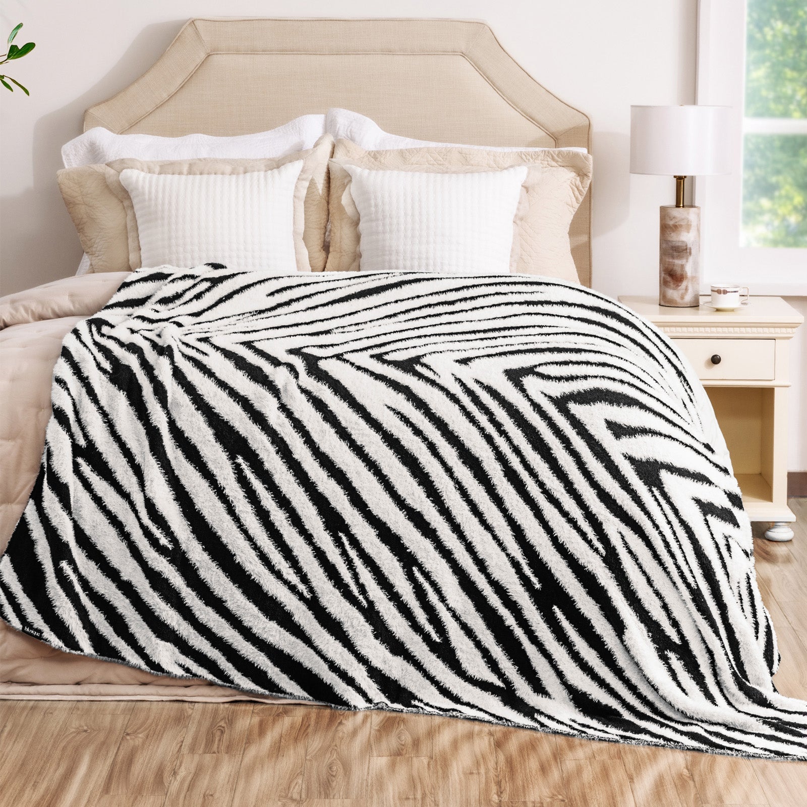 blunique - Zebra Print Super Soft Blanket Blunique