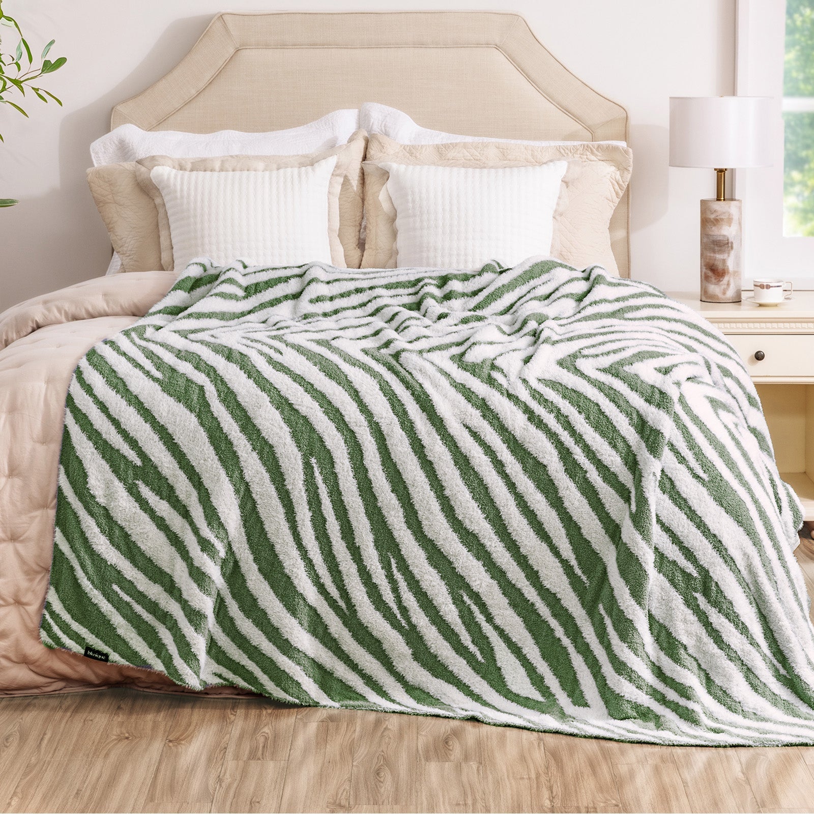 blunique - Zebra Print Super Soft Blanket Blunique