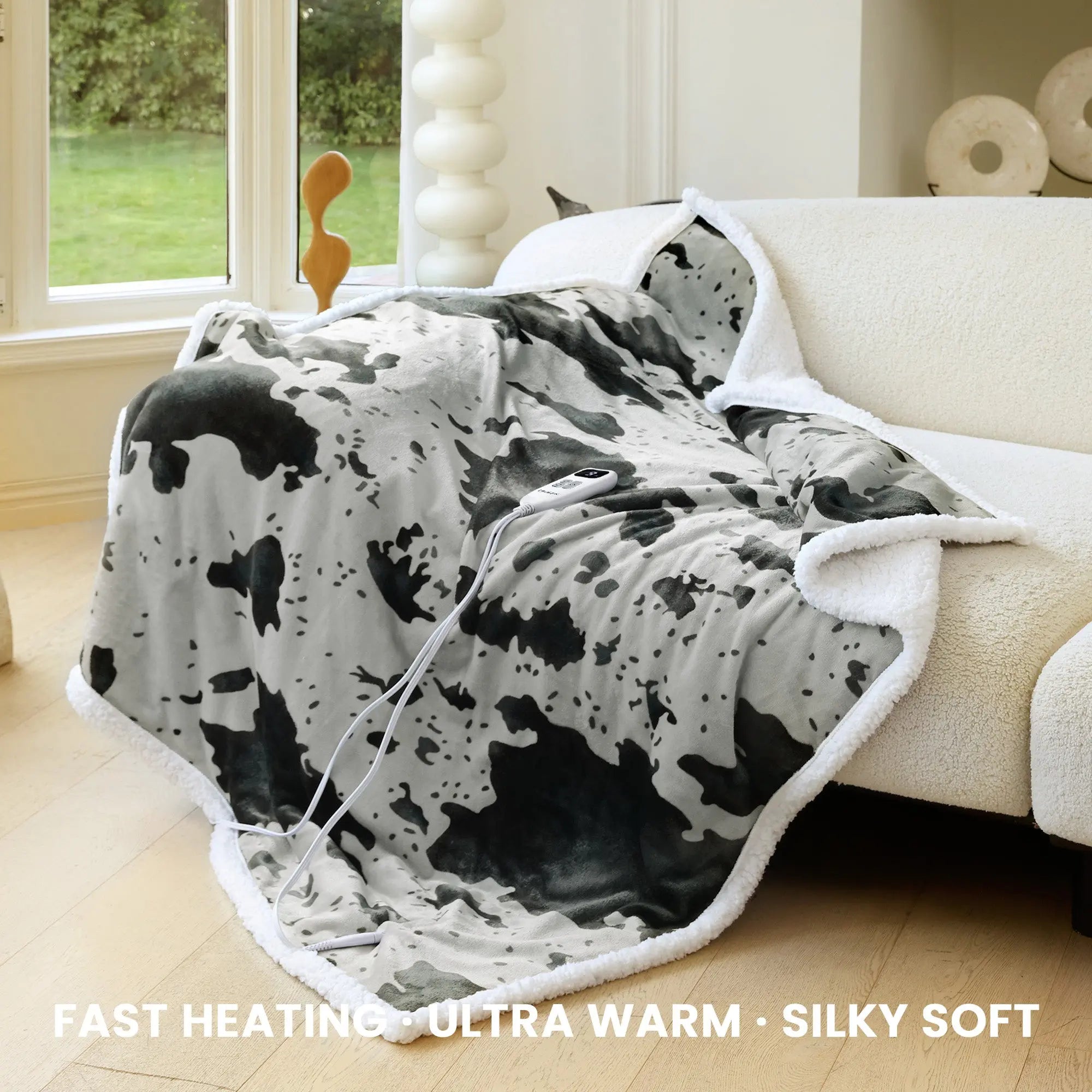 blunique - Cow Print Electric Heated Throw & Blanket blunique