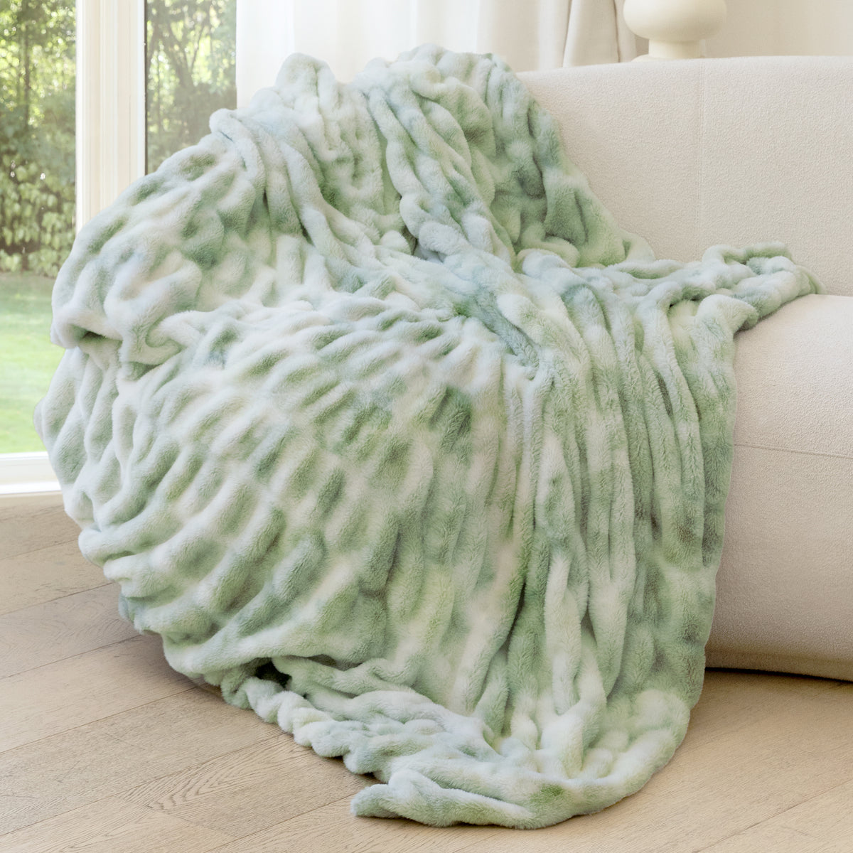 blunique - Luxury Faux Fur Blanket
