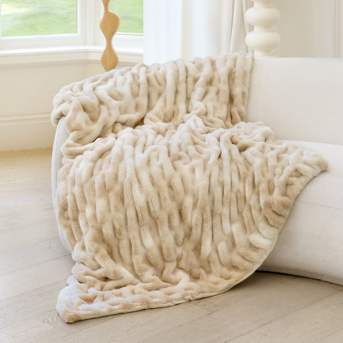 blunique - Luxury Faux Fur Blanket