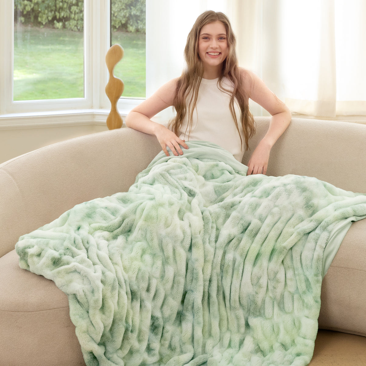 blunique - Luxury Faux Fur Blanket