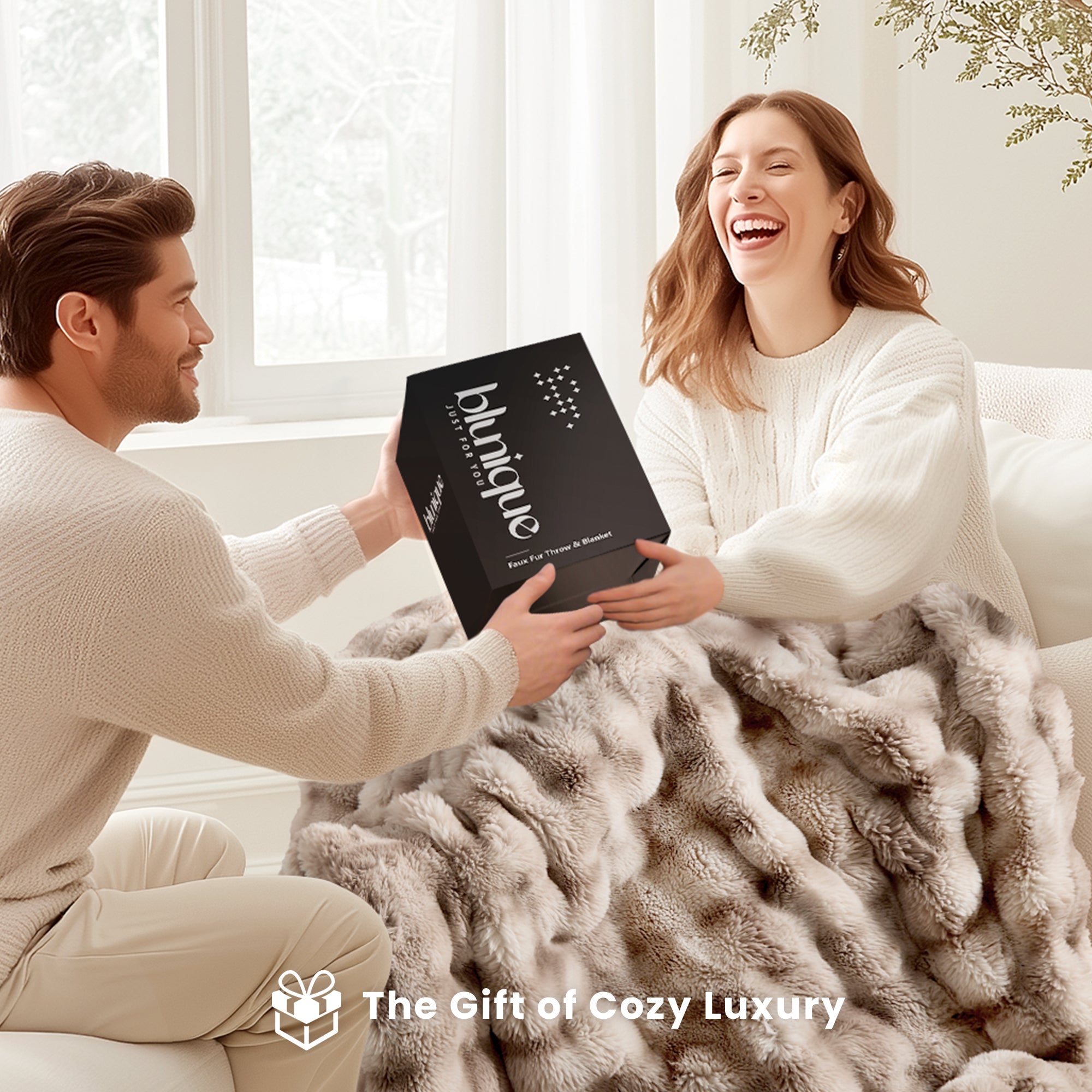 blunique - Premium Faux Fur Bubble Throw & Blanket blunique