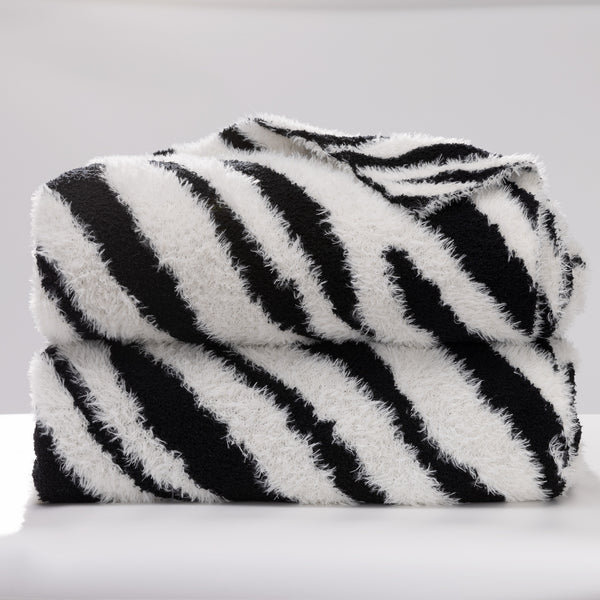 blunique -  Zebra Print  Super Soft Throw Blanket