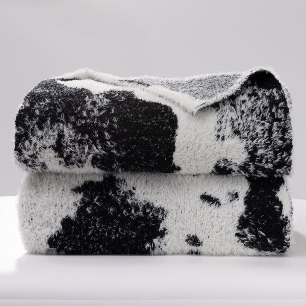 blunique - Cow Print  Super Soft Throw Blanket