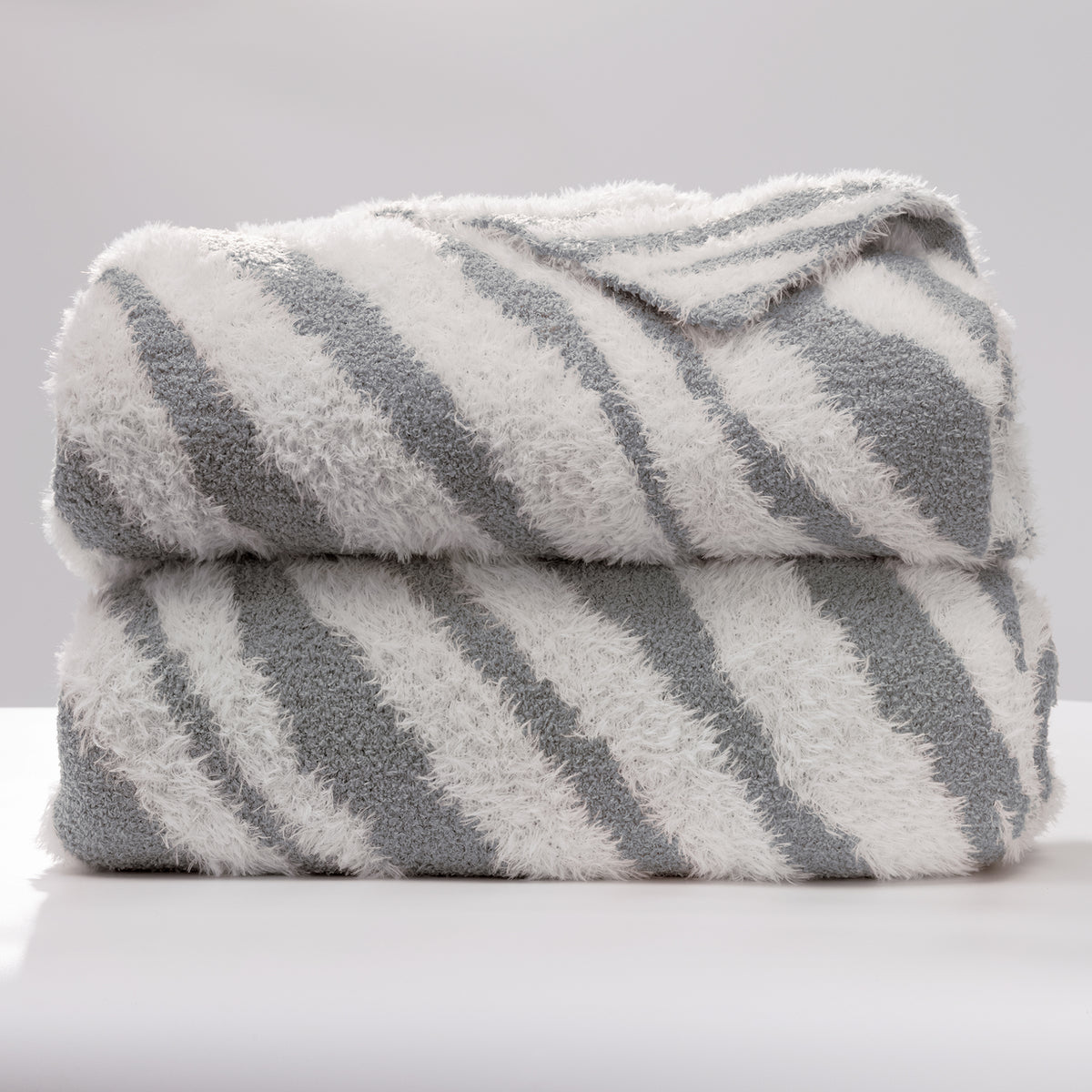 blunique -  Zebra Print  Super Soft Throw Blanket