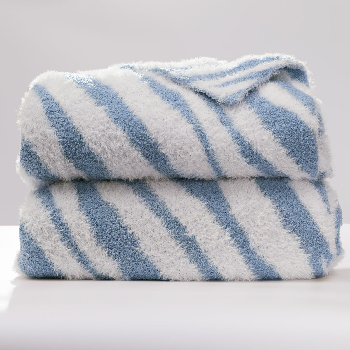 blunique -  Zebra Print  Super Soft Throw Blanket