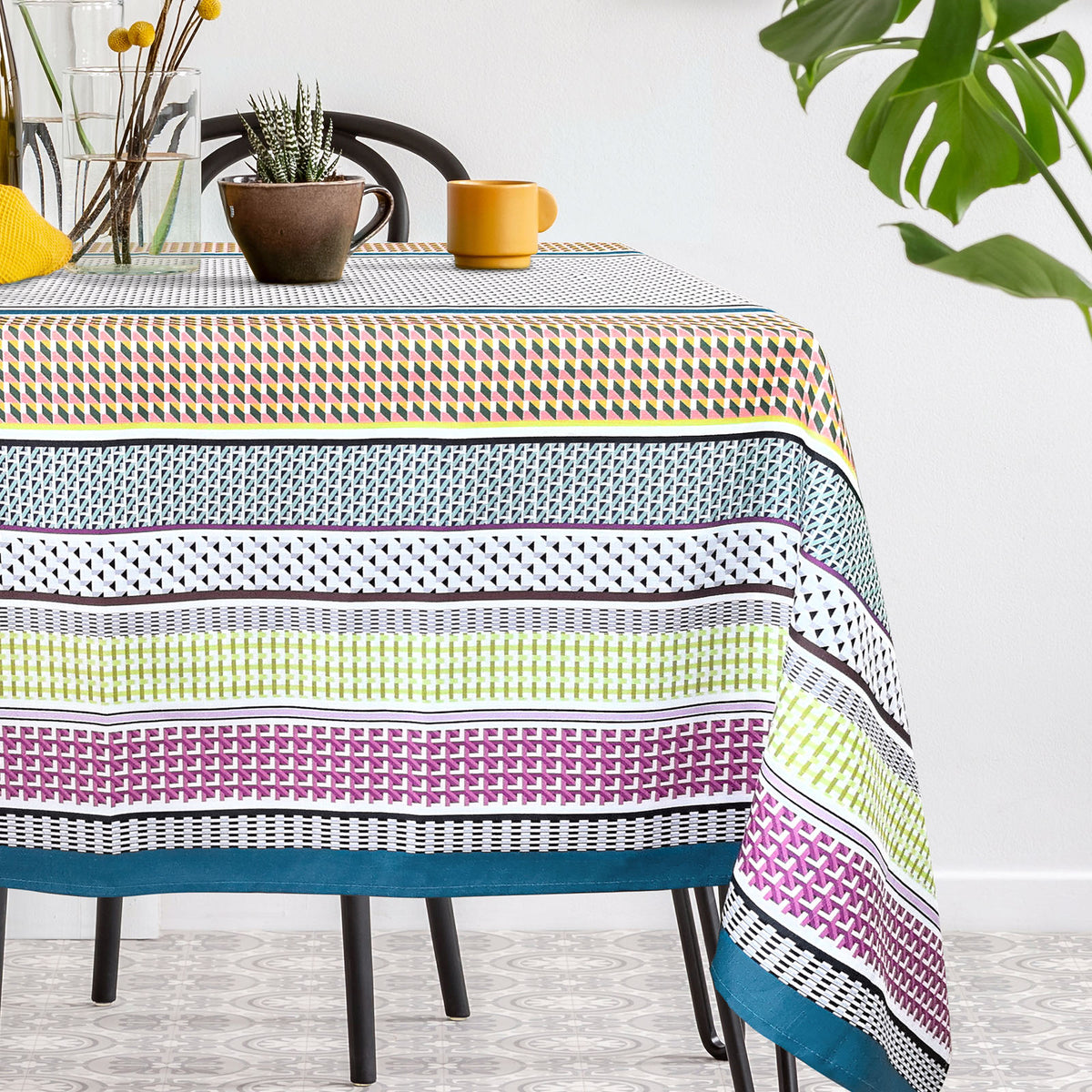 blunique - Summer Floral Tablecloth
