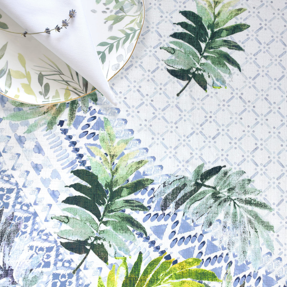 blunique - Summer Floral Tablecloth