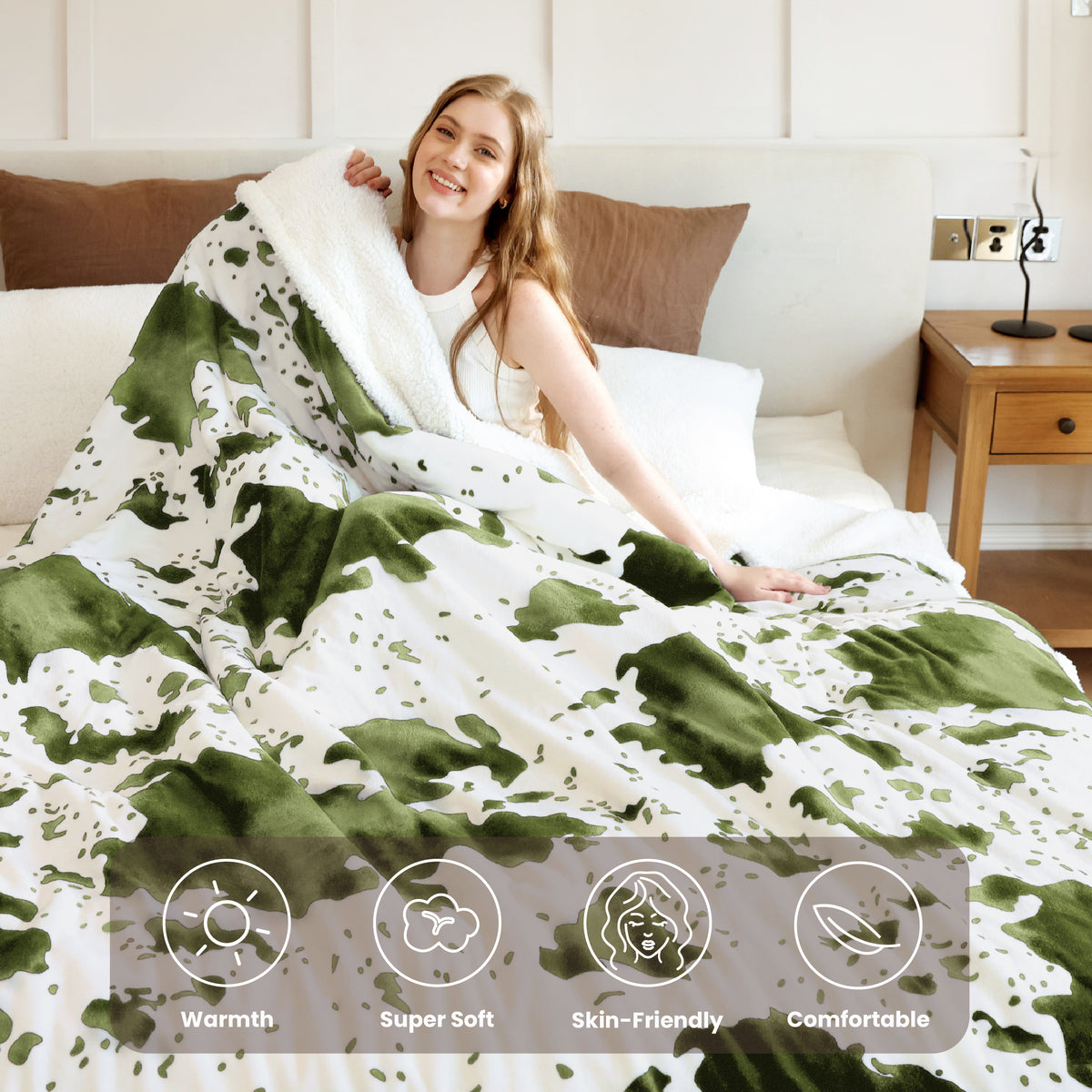 blunique - Cow Print Electric Heated Throw & Blanket