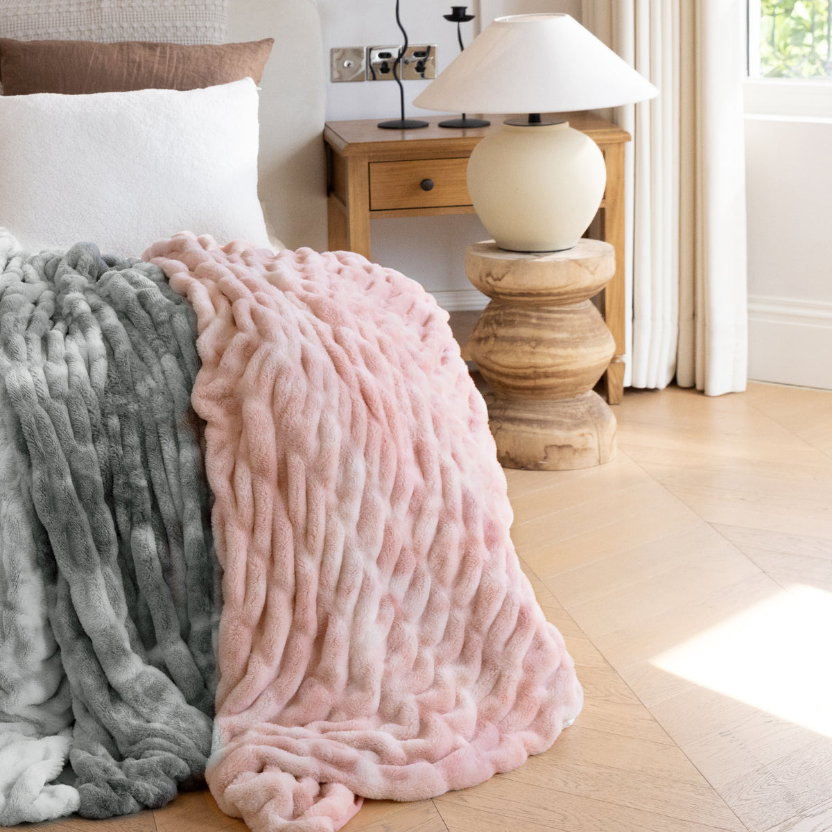 blunique - Faux Fur Blanket