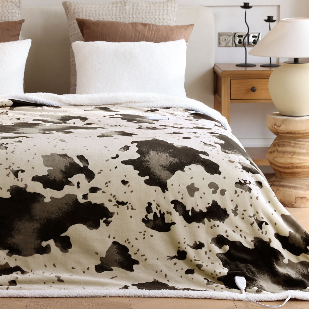 blunique - Cow Print Heated Throw Blanket 84x90inch