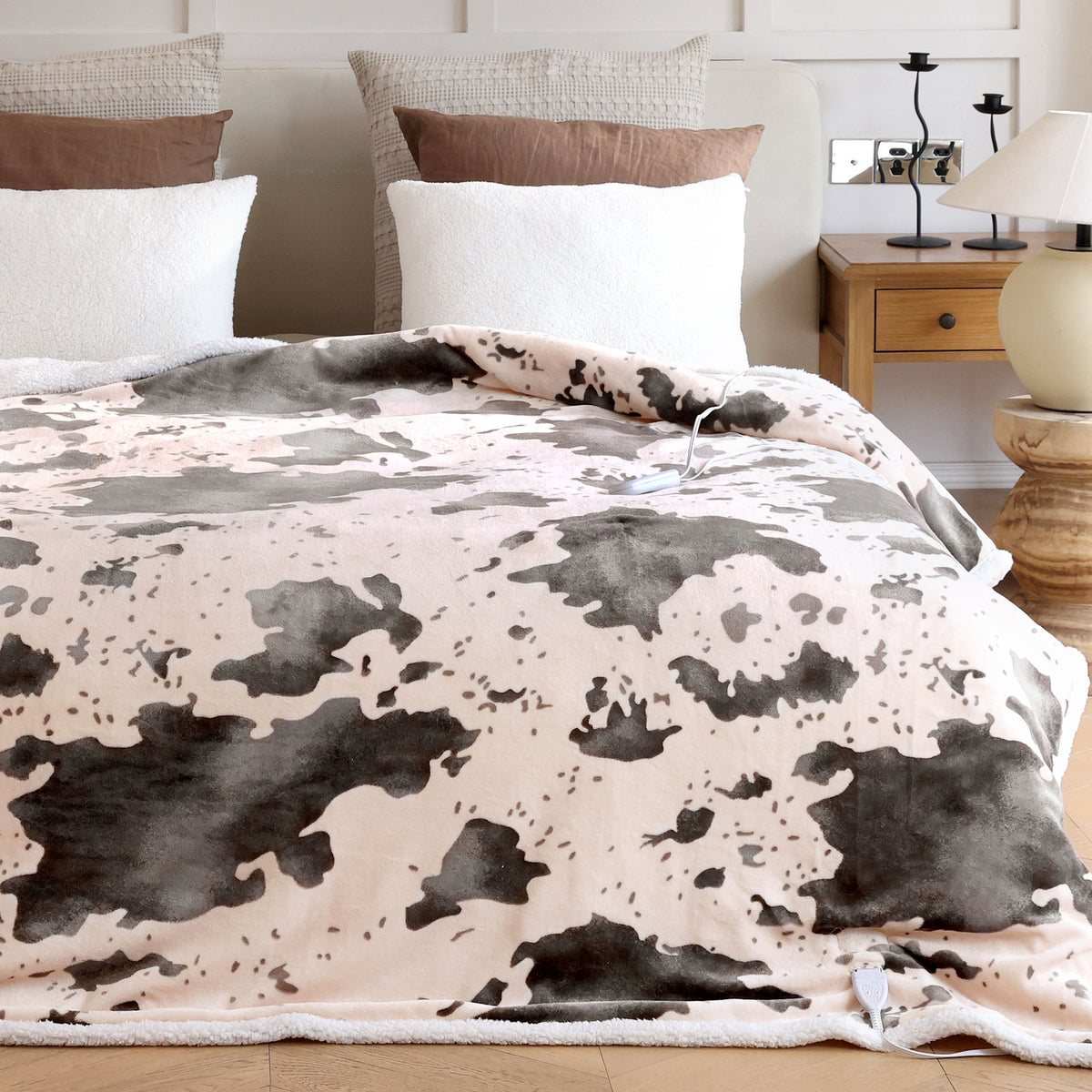 blunique - Cow Print Heated Throw Blanket 84x90inch