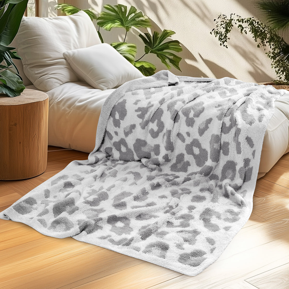 blunique - Leopard Print  Super Soft Throw Blanket