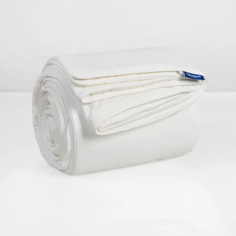 Cooling Comforter White, lightweight cooling blanket for hot sleepers