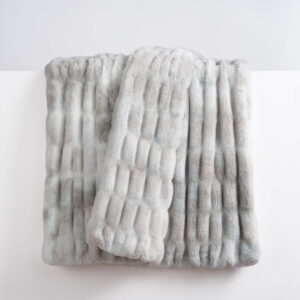 Ruched dual-sided Elastic Bunny faux fur blanket tie-dye beige marbled texture