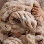 Hug scene with soft tie-dye camel dual-sided elastic bunny faux fur blanket • Title：Tie-Dye Camel Dual-Sided Elastic Bunny Faux Fur Blanket